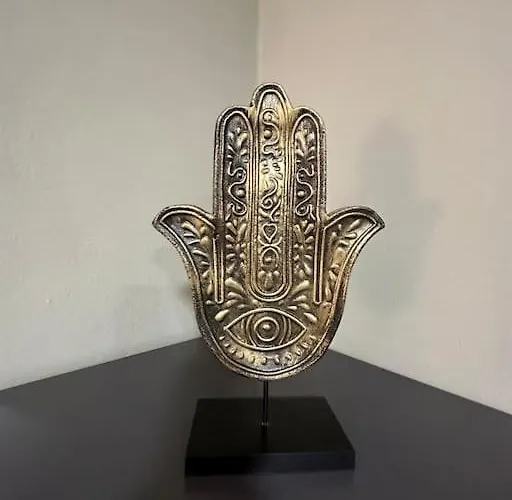 アパート Bejart 4 *