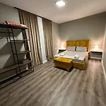 Bejart 4 شقة تيرانا